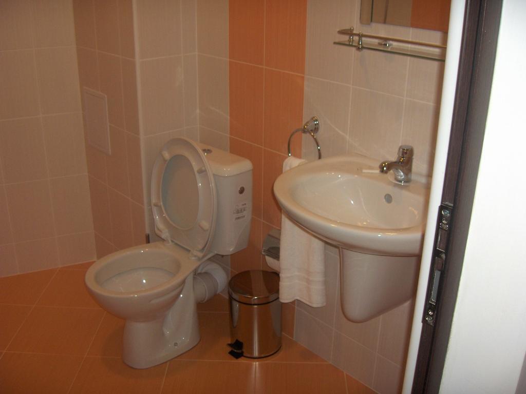 Krasteva House Hotel Berkovitsa Phòng bức ảnh